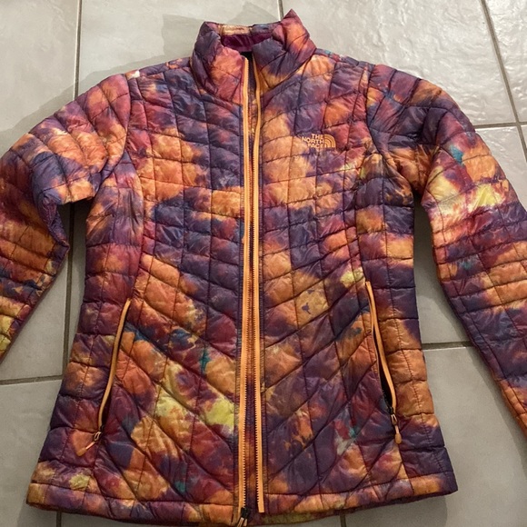 HP! The North Face XS Like New Thermoball Winter Jacket Multicolored Beautiful - Picture 5 of 12